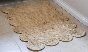 The Scallop Edge Natural Rug